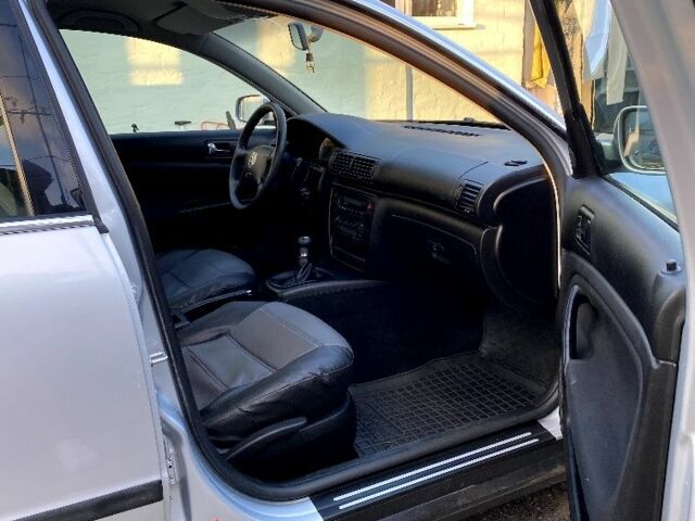 Сірий Фольксваген Пассат Варіант, об'ємом двигуна 1.6 л та пробігом 150 тис. км за 4200 $, фото 16 на Automoto.ua