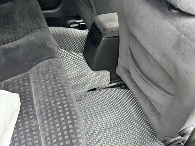 Серый Фольксваген Пассат Вариант, объемом двигателя 1.9 л и пробегом 408 тыс. км за 4500 $, фото 12 на Automoto.ua