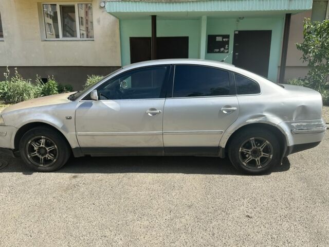 Серый Фольксваген Пассат Вариант, объемом двигателя 1.8 л и пробегом 260 тыс. км за 2300 $, фото 5 на Automoto.ua