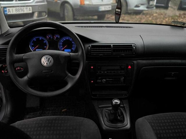 Серый Фольксваген Пассат Вариант, объемом двигателя 1.9 л и пробегом 500 тыс. км за 1950 $, фото 9 на Automoto.ua