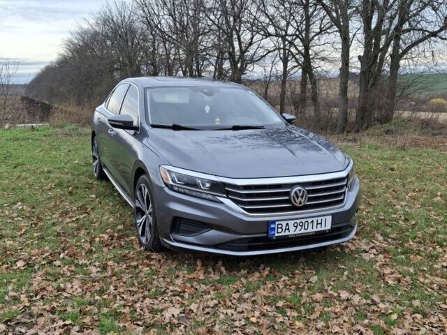 Сірий Фольксваген Пассат Варіант, об'ємом двигуна 2 л та пробігом 149 тис. км за 487 $, фото 2 на Automoto.ua