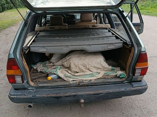 Сірий Фольксваген Пассат Варіант, об'ємом двигуна 2 л та пробігом 544 тис. км за 850 $, фото 6 на Automoto.ua