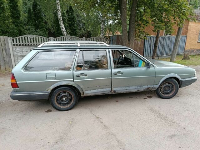 Сірий Фольксваген Пассат Варіант, об'ємом двигуна 2 л та пробігом 544 тис. км за 850 $, фото 2 на Automoto.ua