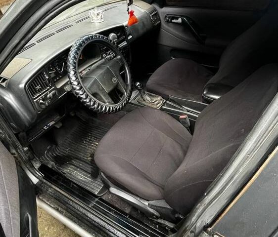 Серый Фольксваген Пассат Вариант, объемом двигателя 1.8 л и пробегом 10 тыс. км за 2800 $, фото 10 на Automoto.ua