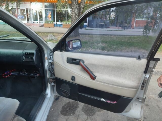 Серый Фольксваген Пассат Вариант, объемом двигателя 1.8 л и пробегом 25 тыс. км за 900 $, фото 5 на Automoto.ua