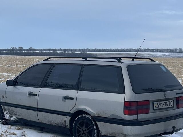 Сірий Фольксваген Пассат Варіант, об'ємом двигуна 1.9 л та пробігом 425 тис. км за 2000 $, фото 1 на Automoto.ua