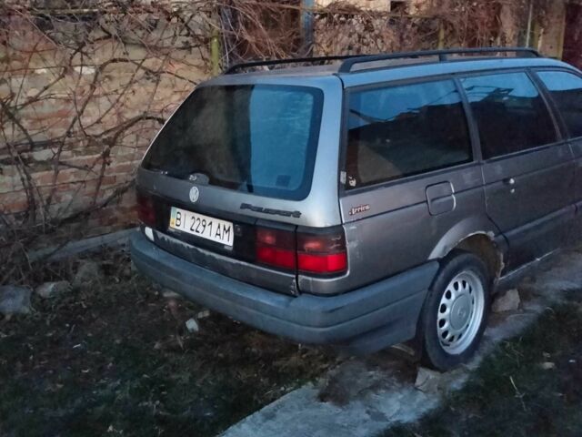 Фольксваген Пассат Вариант 1993 в Полтаве на Automoto.ua Серый Фольксваген Пассат Вариант, объемом двигателя 1.9 л и пробегом 200 тыс. км за 1000 $, фото 6 на Automoto.ua