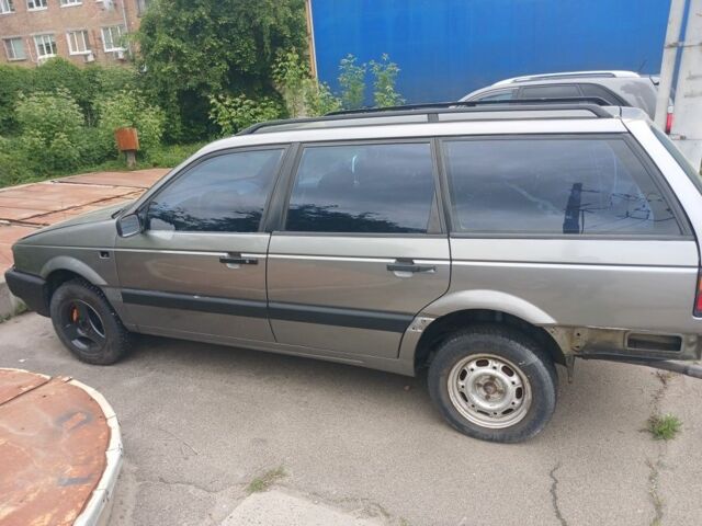 Сірий Фольксваген Пассат Варіант, об'ємом двигуна 0 л та пробігом 1000 тис. км за 1922 $, фото 3 на Automoto.ua