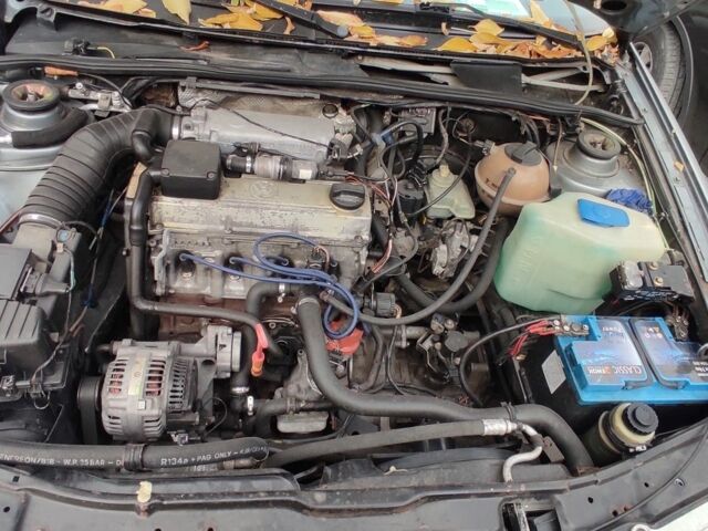 Серый Фольксваген Пассат Вариант, объемом двигателя 2 л и пробегом 450 тыс. км за 2300 $, фото 6 на Automoto.ua