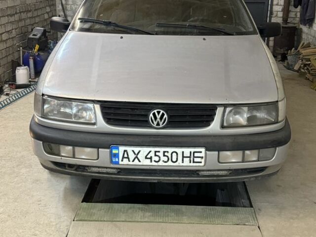 Серый Фольксваген Пассат Вариант, объемом двигателя 2 л и пробегом 3 тыс. км за 2081 $, фото 1 на Automoto.ua