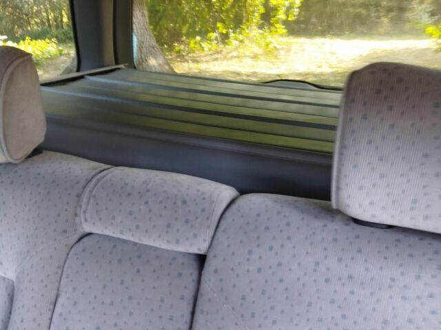 Серый Фольксваген Пассат Вариант, объемом двигателя 2 л и пробегом 1 тыс. км за 2024 $, фото 7 на Automoto.ua