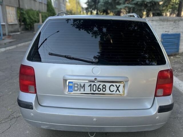 Серый Фольксваген Пассат Вариант, объемом двигателя 1.6 л и пробегом 200 тыс. км за 2500 $, фото 3 на Automoto.ua