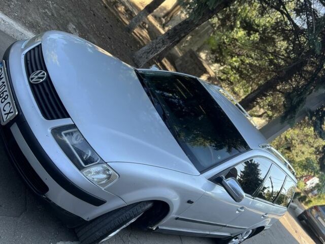 Серый Фольксваген Пассат Вариант, объемом двигателя 1.6 л и пробегом 200 тыс. км за 2500 $, фото 1 на Automoto.ua