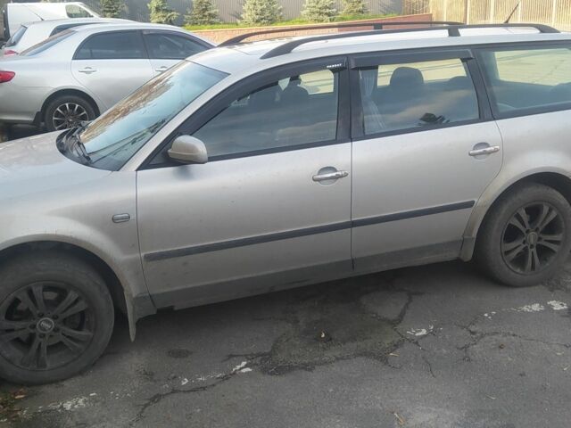 Сірий Фольксваген Пассат Варіант, об'ємом двигуна 0 л та пробігом 255 тис. км за 3800 $, фото 1 на Automoto.ua