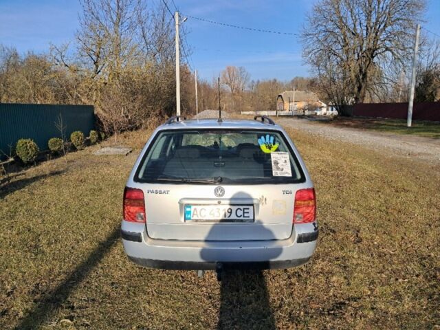 Фольксваген Пассат Варіант 1998 у Бердичеве на Automoto.ua Сірий Фольксваген Пассат Варіант, об'ємом двигуна 1.9 л та пробігом 430 тис. км за 3200 $, фото 4 на Automoto.ua