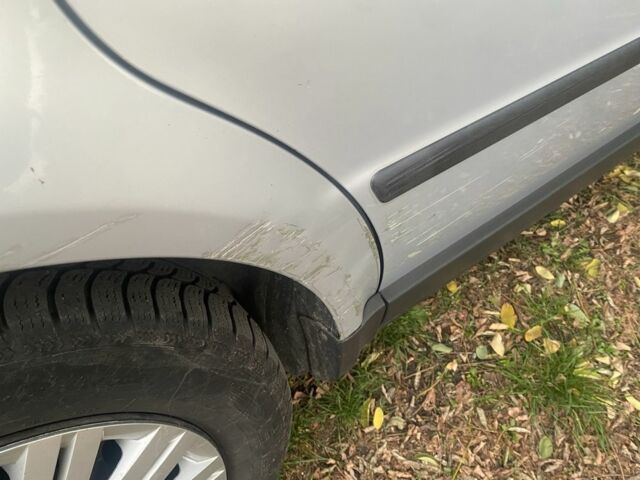 Сірий Фольксваген Пассат Варіант, об'ємом двигуна 1.6 л та пробігом 255 тис. км за 3300 $, фото 3 на Automoto.ua