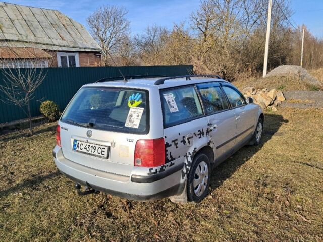 Фольксваген Пассат Варіант 1998 у Бердичеве на Automoto.ua Сірий Фольксваген Пассат Варіант, об'ємом двигуна 1.9 л та пробігом 430 тис. км за 3200 $, фото 3 на Automoto.ua