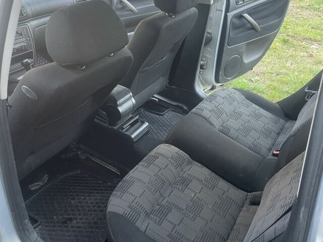 Серый Фольксваген Пассат Вариант, объемом двигателя 1.6 л и пробегом 424 тыс. км за 2700 $, фото 3 на Automoto.ua