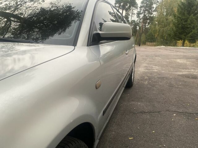 Сірий Фольксваген Пассат Варіант, об'ємом двигуна 1.6 л та пробігом 255 тис. км за 3300 $, фото 1 на Automoto.ua