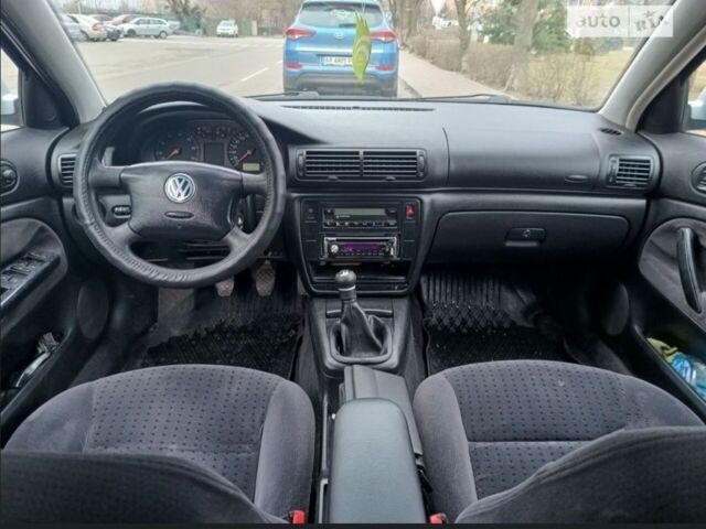 Фольксваген Пассат Варіант 1998 у Києві на Automoto.ua Сірий Фольксваген Пассат Варіант, об'ємом двигуна 1.6 л та пробігом 330 тис. км за 3500 $, фото 7 на Automoto.ua