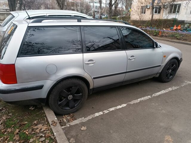 Сірий Фольксваген Пассат Варіант, об'ємом двигуна 1.9 л та пробігом 360 тис. км за 3300 $, фото 3 на Automoto.ua