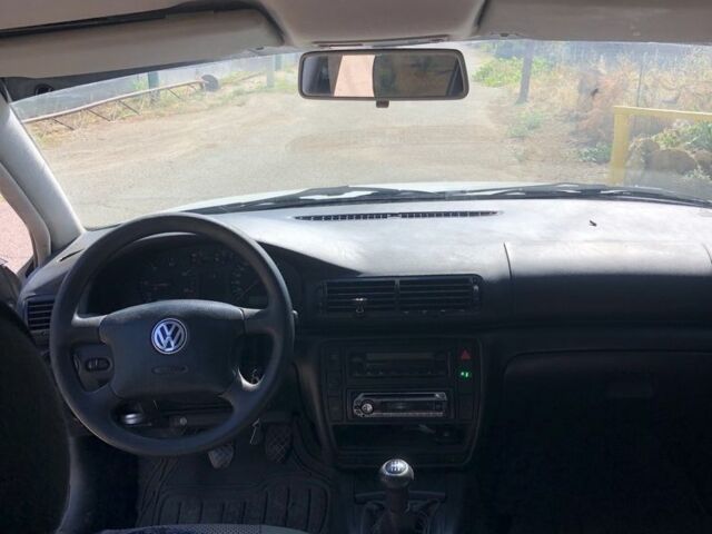 Серый Фольксваген Пассат Вариант, объемом двигателя 1.9 л и пробегом 380 тыс. км за 2900 $, фото 10 на Automoto.ua