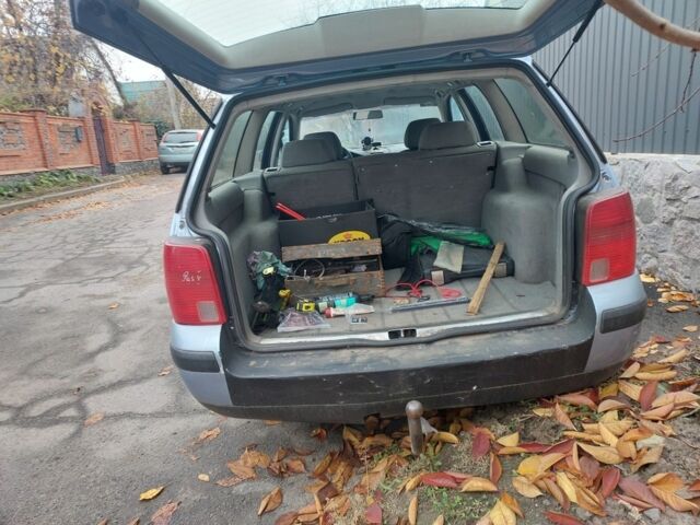 Серый Фольксваген Пассат Вариант, объемом двигателя 0 л и пробегом 314 тыс. км за 1600 $, фото 7 на Automoto.ua