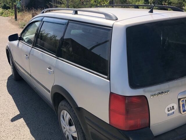 Серый Фольксваген Пассат Вариант, объемом двигателя 1.9 л и пробегом 380 тыс. км за 2900 $, фото 5 на Automoto.ua