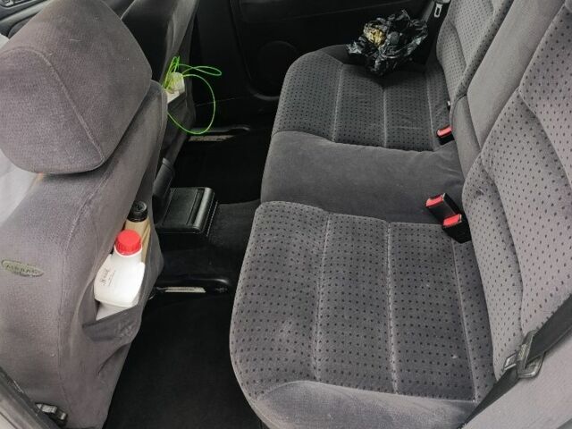 Сірий Фольксваген Пассат Варіант, об'ємом двигуна 1.8 л та пробігом 343 тис. км за 4488 $, фото 2 на Automoto.ua