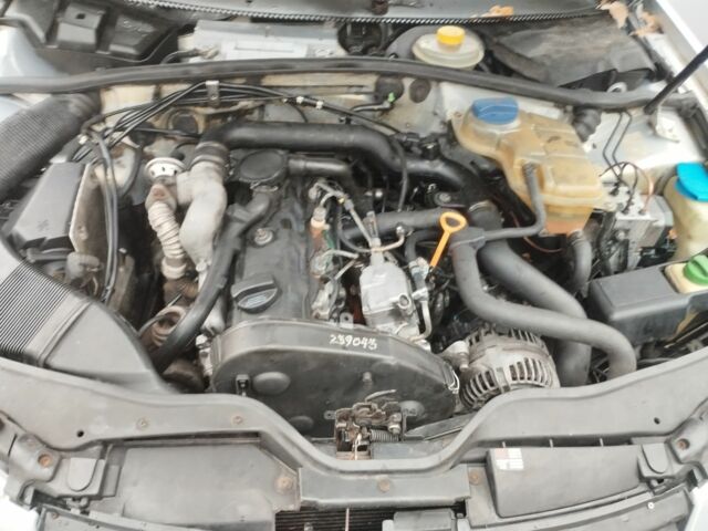 Серый Фольксваген Пассат Вариант, объемом двигателя 1.9 л и пробегом 397 тыс. км за 2800 $, фото 10 на Automoto.ua