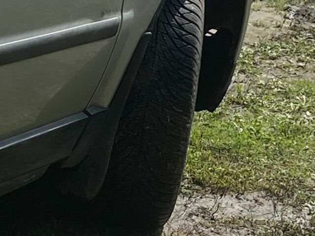 Фольксваген Пассат Вариант 1999 в Вараш (Кузнецовск) на Automoto.ua Серый Фольксваген Пассат Вариант, объемом двигателя 1.9 л и пробегом 408 тыс. км за 3100 $, фото 6 на Automoto.ua