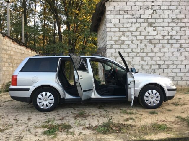 Сірий Фольксваген Пассат Варіант, об'ємом двигуна 1.9 л та пробігом 323 тис. км за 3699 $, фото 5 на Automoto.ua