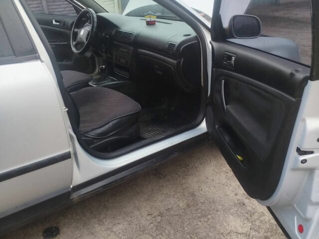 Серый Фольксваген Пассат Вариант, объемом двигателя 1.9 л и пробегом 195 тыс. км за 2250 $, фото 8 на Automoto.ua