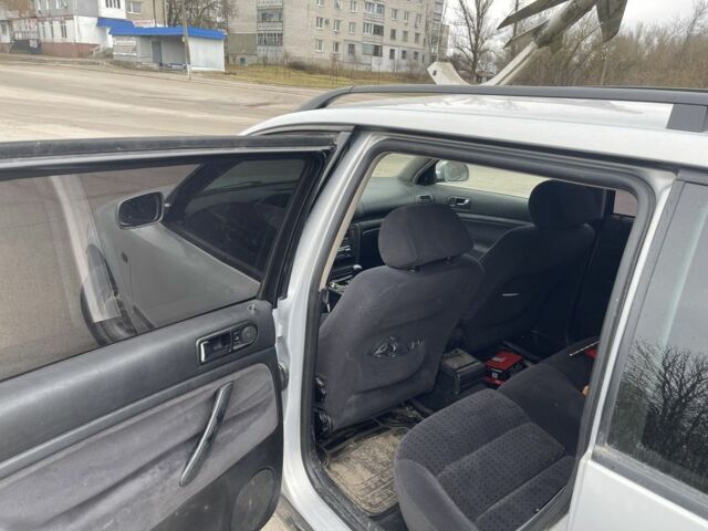 Сірий Фольксваген Пассат Варіант, об'ємом двигуна 1.9 л та пробігом 300 тис. км за 3000 $, фото 4 на Automoto.ua