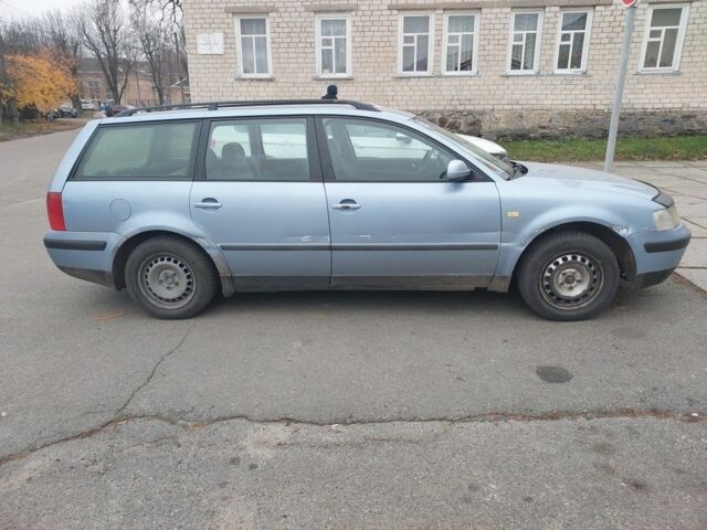 Серый Фольксваген Пассат Вариант, объемом двигателя 0 л и пробегом 314 тыс. км за 1600 $, фото 1 на Automoto.ua