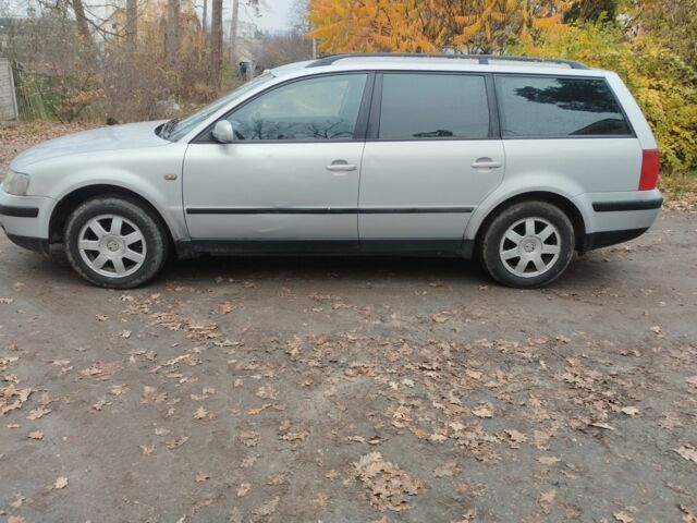 Серый Фольксваген Пассат Вариант, объемом двигателя 1.9 л и пробегом 397 тыс. км за 2800 $, фото 2 на Automoto.ua