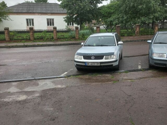 Сірий Фольксваген Пассат Варіант, об'ємом двигуна 1.9 л та пробігом 420 тис. км за 3800 $, фото 5 на Automoto.ua