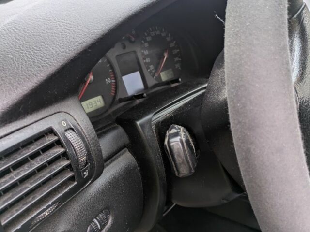 Серый Фольксваген Пассат Вариант, объемом двигателя 1.9 л и пробегом 515 тыс. км за 2700 $, фото 5 на Automoto.ua