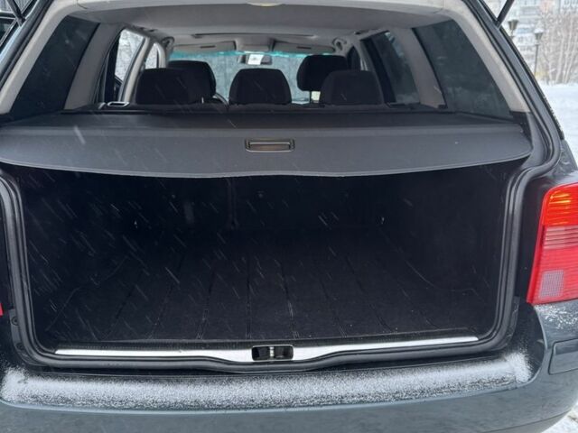 Сірий Фольксваген Пассат Варіант, об'ємом двигуна 1.8 л та пробігом 229 тис. км за 4200 $, фото 11 на Automoto.ua