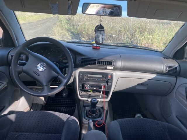 Серый Фольксваген Пассат Вариант, объемом двигателя 1.9 л и пробегом 500 тыс. км за 1100 $, фото 4 на Automoto.ua