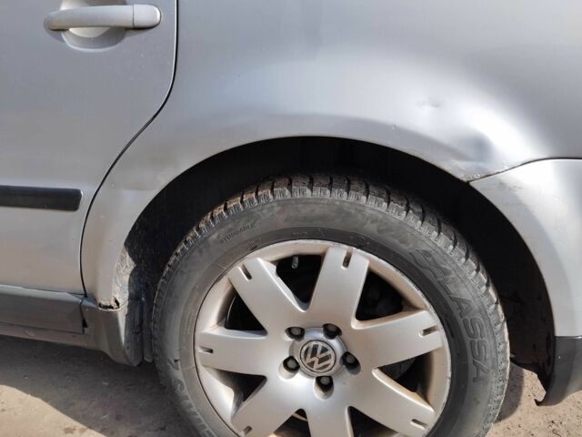 Серый Фольксваген Пассат Вариант, объемом двигателя 1.9 л и пробегом 453 тыс. км за 3200 $, фото 19 на Automoto.ua