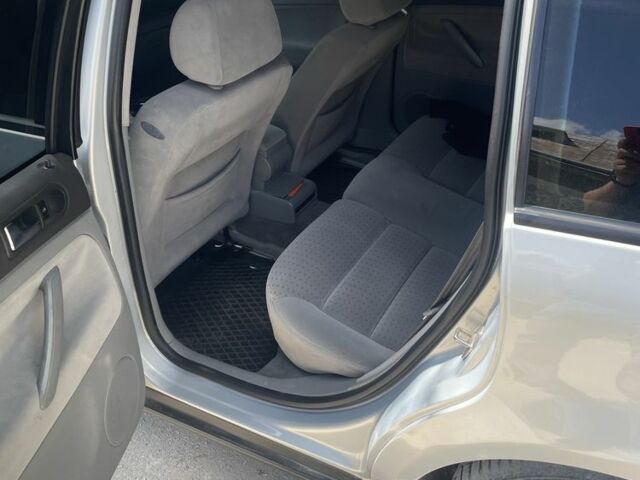 Серый Фольксваген Пассат Вариант, объемом двигателя 1.9 л и пробегом 397 тыс. км за 4000 $, фото 6 на Automoto.ua