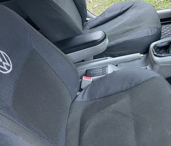 Серый Фольксваген Пассат Вариант, объемом двигателя 1.9 л и пробегом 340 тыс. км за 2500 $, фото 9 на Automoto.ua