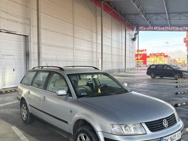 Сірий Фольксваген Пассат Варіант, об'ємом двигуна 1.9 л та пробігом 400 тис. км за 2300 $, фото 2 на Automoto.ua