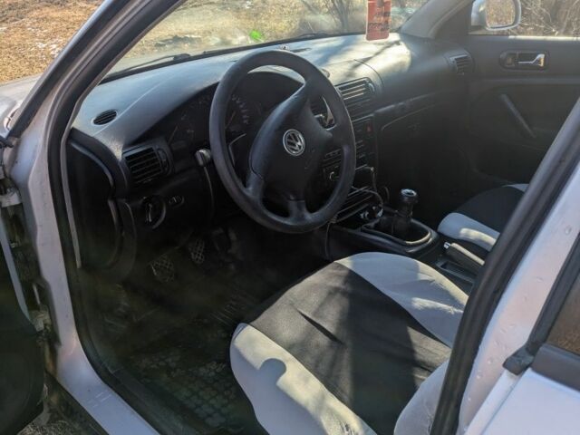 Серый Фольксваген Пассат Вариант, объемом двигателя 1.9 л и пробегом 515 тыс. км за 2700 $, фото 3 на Automoto.ua