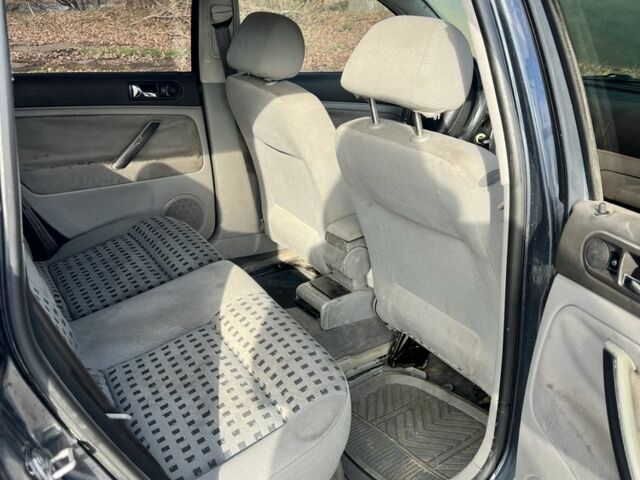 Серый Фольксваген Пассат Вариант, объемом двигателя 1.9 л и пробегом 350 тыс. км за 3300 $, фото 5 на Automoto.ua