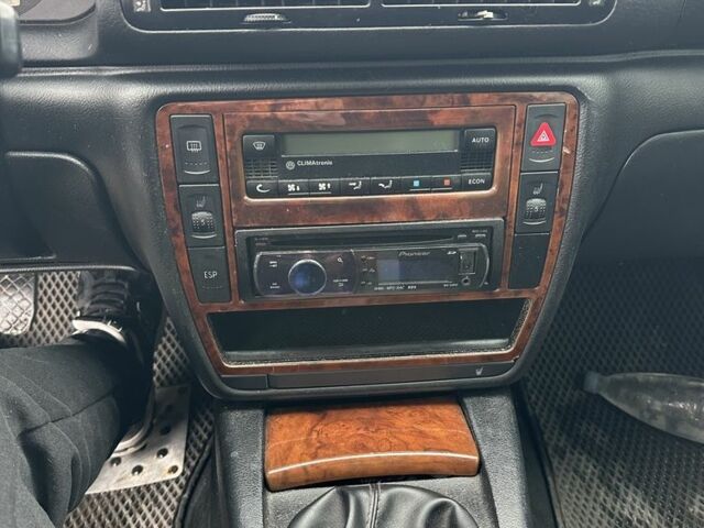 Серый Фольксваген Пассат Вариант, объемом двигателя 1.9 л и пробегом 340 тыс. км за 3350 $, фото 13 на Automoto.ua