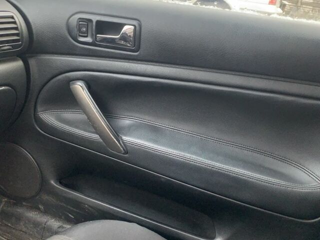 Серый Фольксваген Пассат Вариант, объемом двигателя 1.9 л и пробегом 300 тыс. км за 1500 $, фото 6 на Automoto.ua