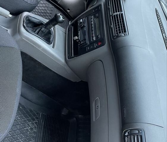 Серый Фольксваген Пассат Вариант, объемом двигателя 1.9 л и пробегом 340 тыс. км за 2500 $, фото 8 на Automoto.ua