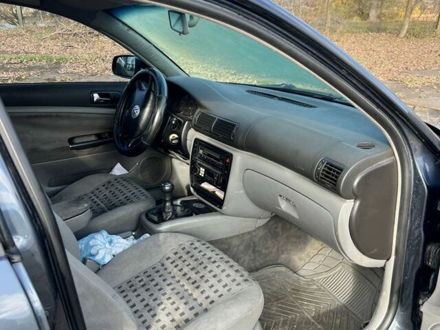 Серый Фольксваген Пассат Вариант, объемом двигателя 1.9 л и пробегом 350 тыс. км за 3300 $, фото 4 на Automoto.ua